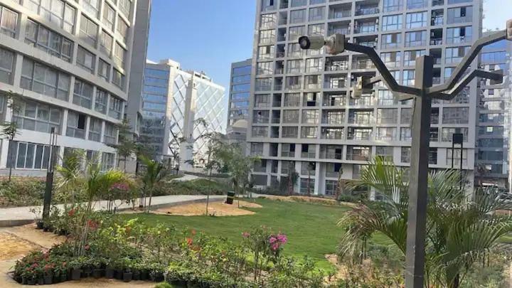 Apartment H Flat With Roof- One Kattamya