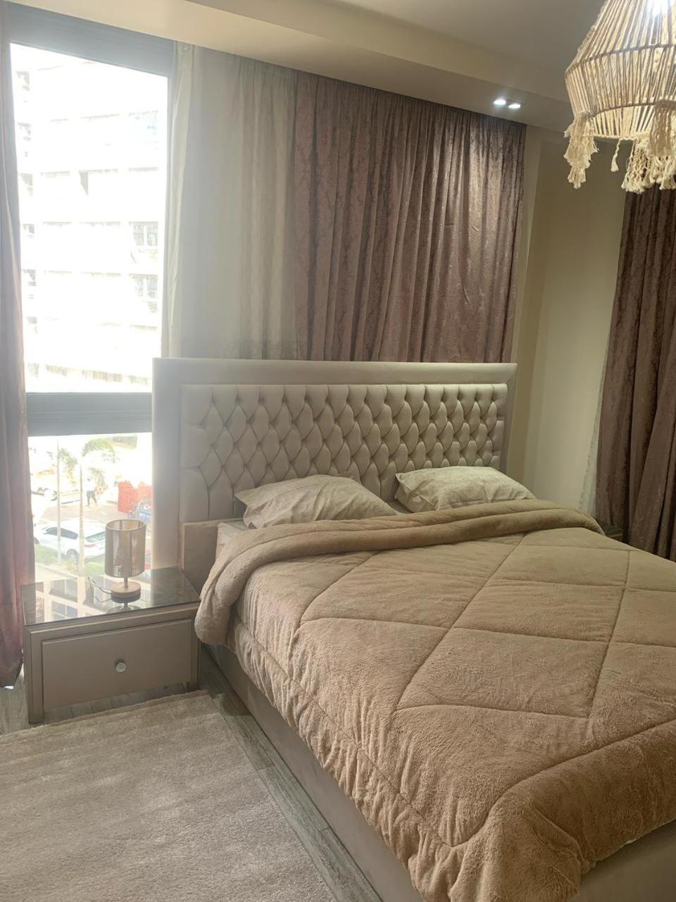 H Flat With Roof- One Kattamya Apartment