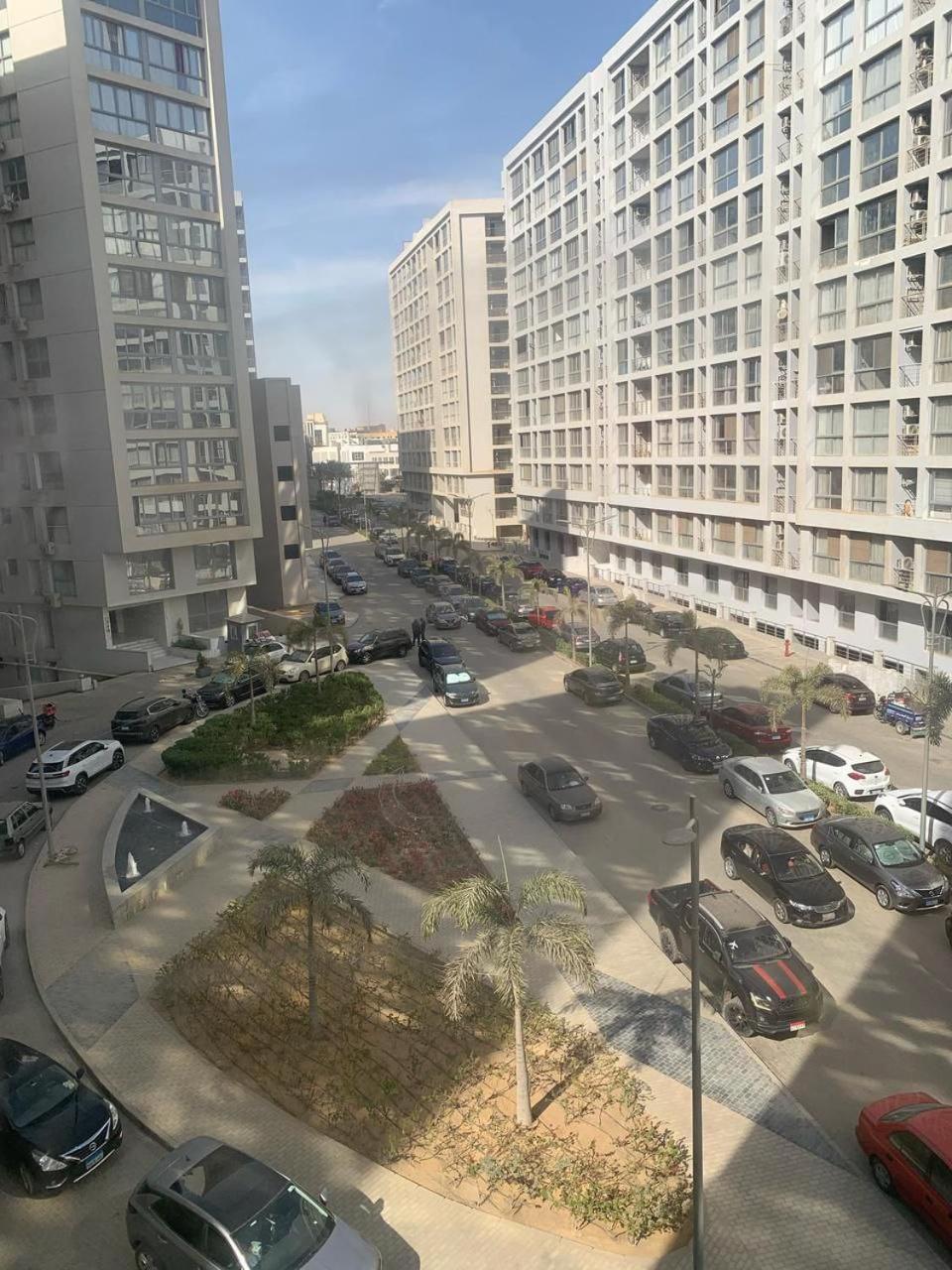 H Flat With Roof- One Kattamya Apartment *